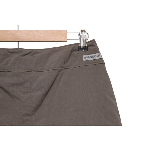 Patagonia Mini Skort Size 6 Green 100% Nylon Outdoor Nature Athletic Athleisure - Picture 8 of 11